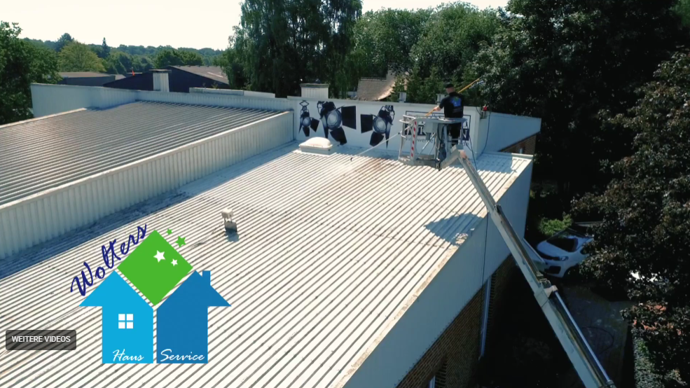 Video-Vorschau: Dachreinigung Sch&uuml;ttorf Vorher Nachher Vergleich